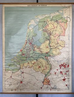 Oude Schoolkaart eerste Wandkaart van Nederland